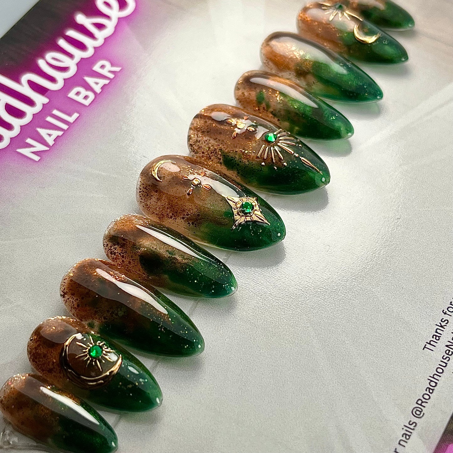 Fairycore Green & Amber Press-On Nails β Tree Bark Resin Look w/ Forest design (10pc Custom Set)