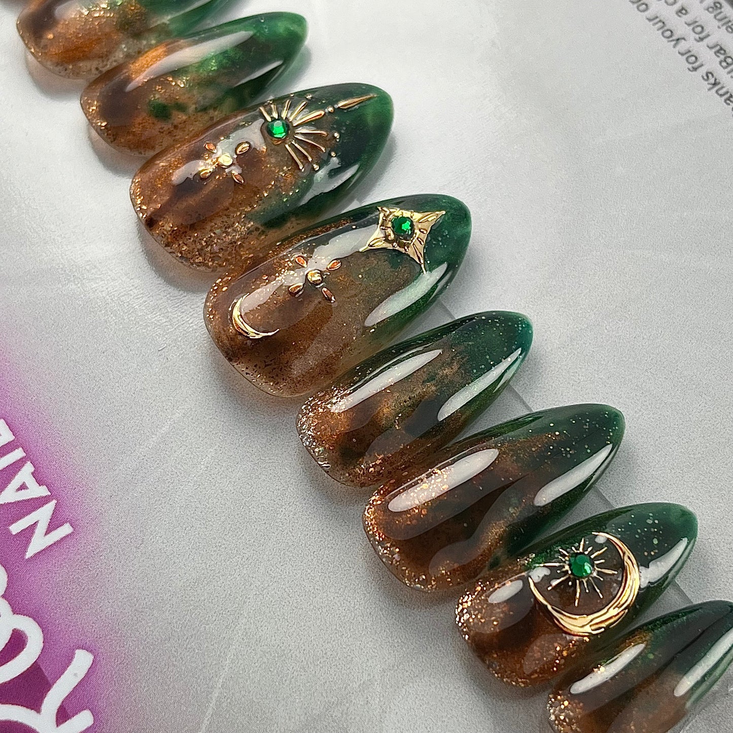 Fairycore Green & Amber Press-On Nails β Tree Bark Resin Look w/ Forest design (10pc Custom Set)