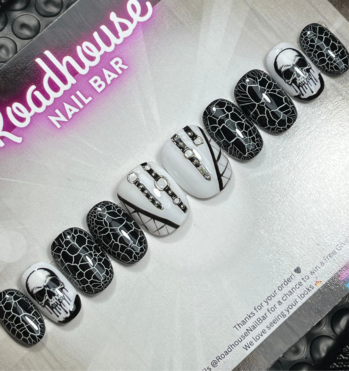 Gothic Skull & Cracked Glass Press-On Nails – Black & White Alt Luxury Set (10pcs)
