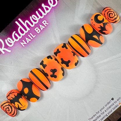 Cute Pumpkin Halloween Press-On Nails | Spooky Alternative Autumn Nail Set