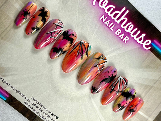 Gothic Halloween Ombre Press-On Nails – Hand-Painted Bat & Spider-Web Nail Art (Reusable, UK Handmade)