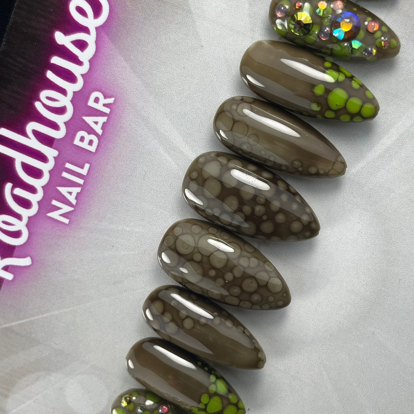 Dark Green Aesthetic Press-On Nails – Cottagecore Grunge in a Custom 10pc Set