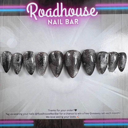 Molten Silver Luxury Press-On Nails - 10pc Nail Set