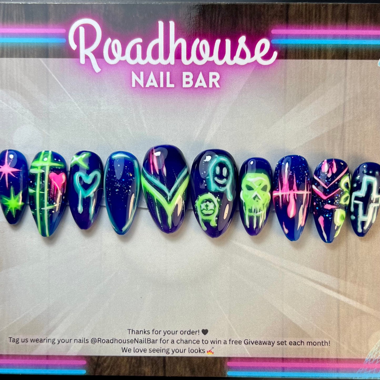 UV Reactive Cyberpunk Press-On Nails – Neon Glitch Graffiti (10pcs)