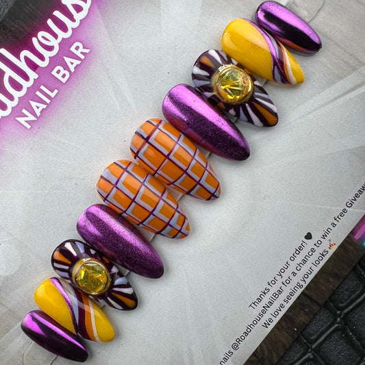 Retro Rush - 70s Inspired Chrome & Graphic Press On Nails