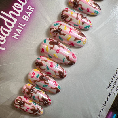 Chocolate Frog & Jelly Bean Press-On Nails – Honey Sweetshop-Inspired Candy Art (10pc Custom Set)