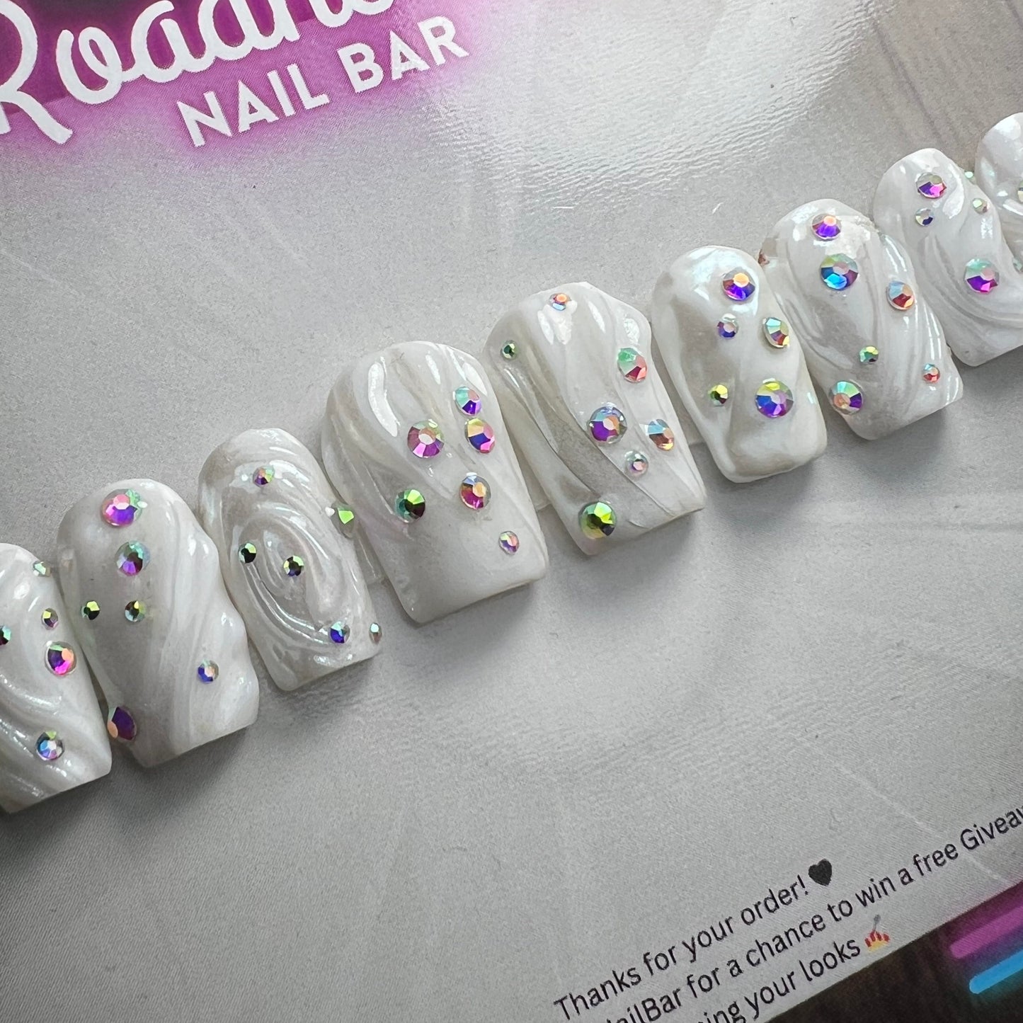 Pearly Marshmallow – 3D Pearl Press-On Nails