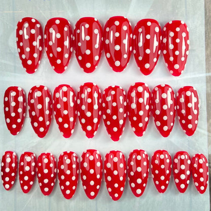 Vintage Classic Red Rockabilly Retro Press-On Nails. (24pcs)