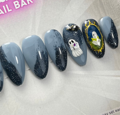 Ghost Gothic Press-On Nails – Hand-Painted Halloween Spooky Cute Alt Set (10pcs)