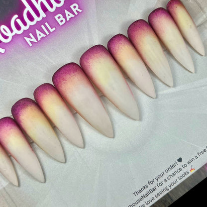 Nosferatu Ombre Press-On Nails – Gothic Sunset Vampire Gradient